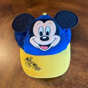 Official Mickey Mouse Disney World Ear Hat